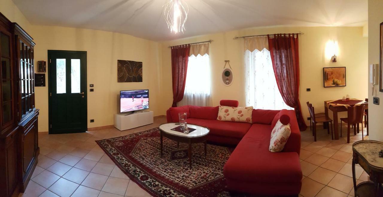Casa Vacanze Cristina Империя Экстерьер фото